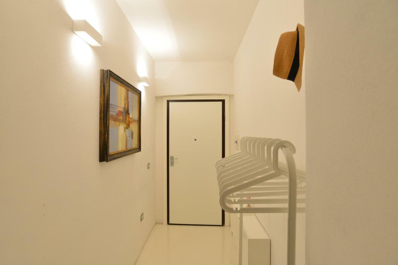 Izzhome Dsign กาญารี ภายนอก รูปภาพ